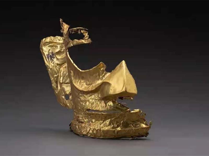 整體(tǐ)木(mù)作融入金(jīn)色賦予靈魂 整體(tǐ)木(mù)作融入金(jīn)色賦予靈魂